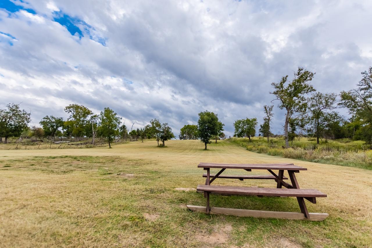 Vineyard Trail Cottages- Adults Only Fredericksburg Værelse billede