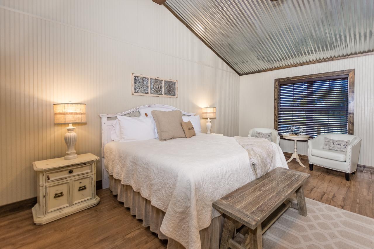 Vineyard Trail Cottages- Adults Only Fredericksburg Værelse billede