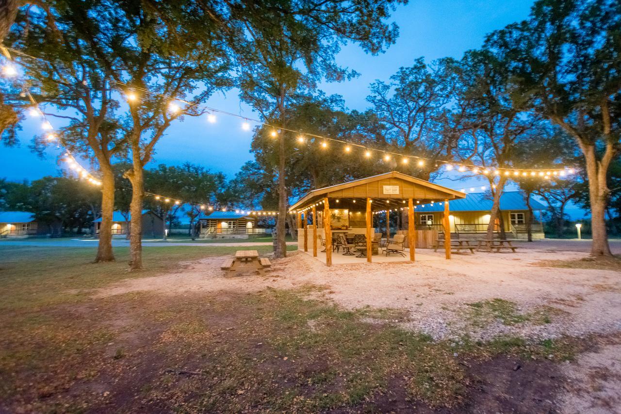 Vineyard Trail Cottages- Adults Only Fredericksburg Værelse billede